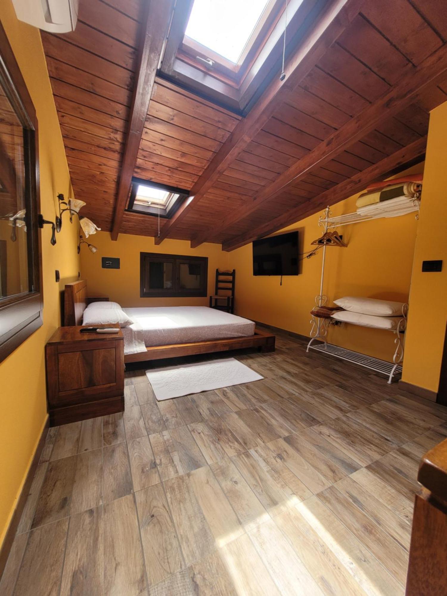 Villa Rifugio Della Pace Piano Terra E Primo Piano Sant Isidoro  Exterior foto