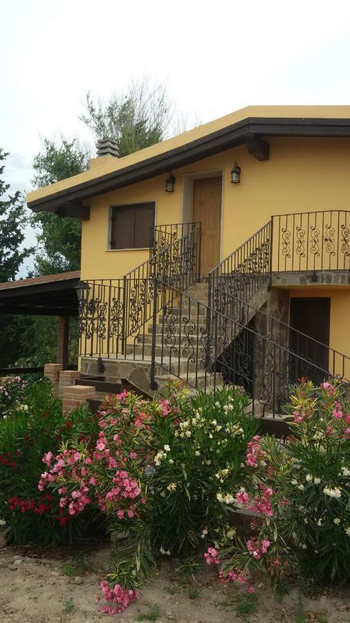 Villa Rifugio Della Pace Piano Terra E Primo Piano Sant Isidoro  Exterior foto